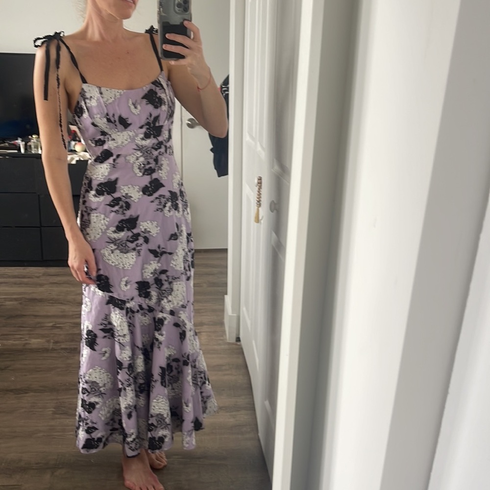 Monique Lhuillier Floral Jacquard Midi Dress - Picture 9 of 16